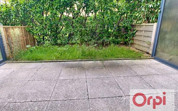 Appartement à vendre    1 pièce • 26,27 m2 Issy-les-Moulineaux