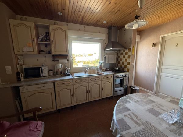 Maison  4 pièce(s)  2 chambre(s)  96 m²