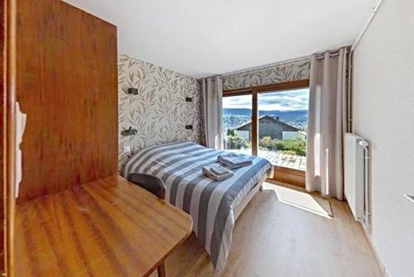 Propriété de 14 pièces - 196 m²