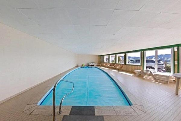 Propriété de 14 pièces - 196 m²