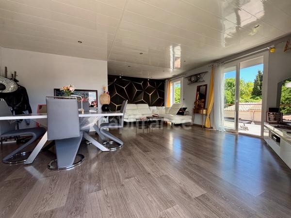 POUSSAN (34), À VENDRE MAISON P4 DE 105 m2, TERRAIN 613 m2, GARAGE 103 m2, PISCINE, PROCHE TOUTES COMMODITÉS