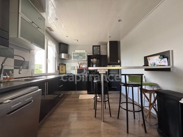 POUSSAN (34), À VENDRE MAISON P4 DE 105 m2, TERRAIN 613 m2, GARAGE 103 m2, PISCINE, PROCHE TOUTES COMMODITÉS