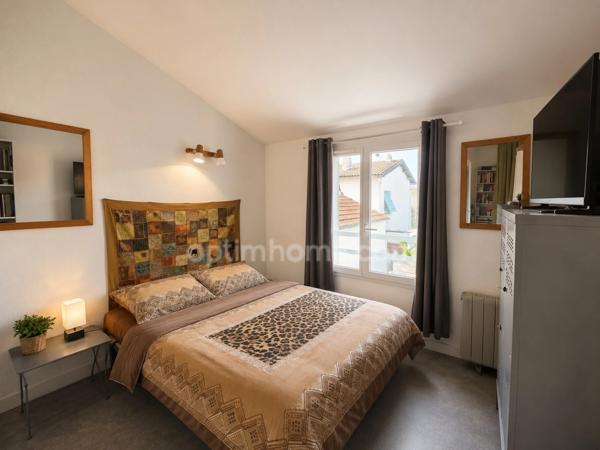Maison 3 chambres avec jardin et véranda LA ROCHELLE (17)