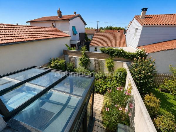 Maison 3 chambres avec jardin et véranda LA ROCHELLE (17)