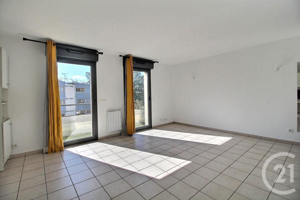 Appartement F1 à vendre  1 pièce - 30,11 m2 THIAIS - 94