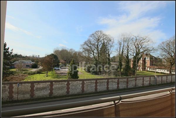 Appartement à vendre 2 chambres + 2 parking + Balcon - SAINT ETIENNE DU ROUVRAY