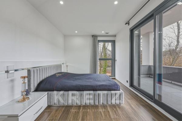 SCIEZ - VILLA D’ARCHITECTE récente avec piscine, hammam, sauna