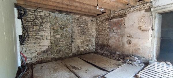 Maison à vendre 1 pièce 94 m² Doix lès Fontaines