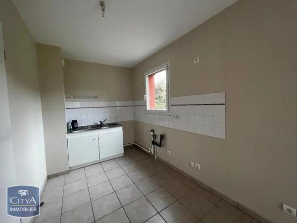 Appartement à louer 2 pièces 42.96m² Malemort (19360)
