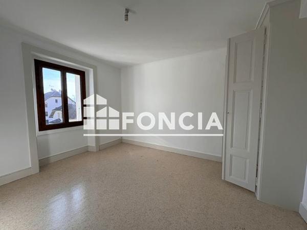 Location Appartement 2 pièces 47.34 m² - 23 RUE JEAN JAURES Ville La Grand 74100