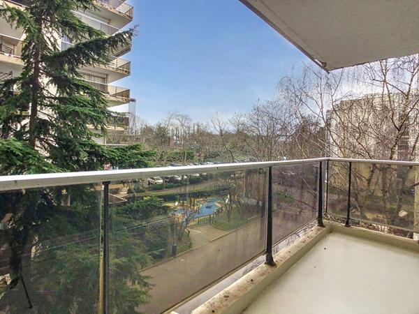 Appartement 5 pièces de 95 m² - Saint-Germain-en-Laye