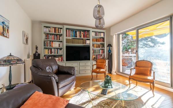 Appartement à vendre    3 pièces • 84,28 m2 Nogent-sur-Marne