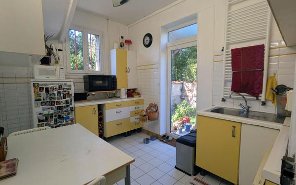 Maison à vendre    6 pièces • 84,36 m2 Saint-Maur-des-Fossés