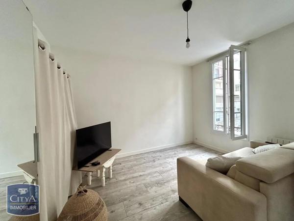 Appartement à louer 1 pièce 22.7m²
