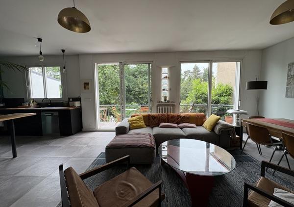 Maison familiale 152 m² avec quatre chambres et garage au calme absolu en impasse