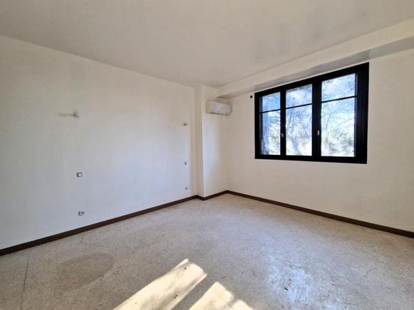 Appartement  3 pièce(s) 82 m2