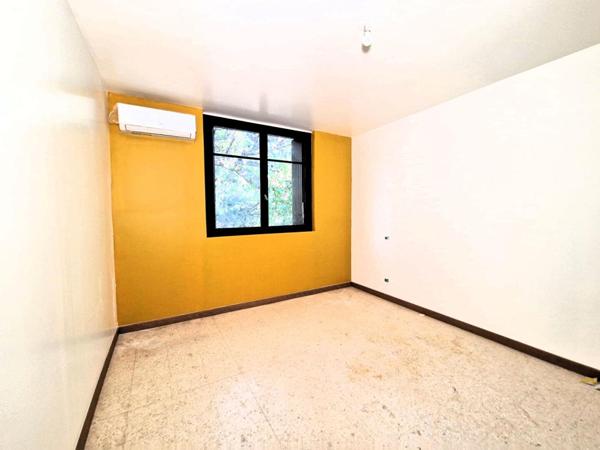 Appartement  3 pièce(s) 82 m2