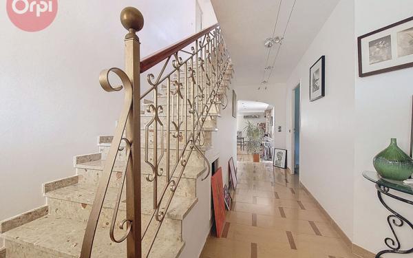 Maison à vendre    5 pièces •  Espira-de-l'Agly