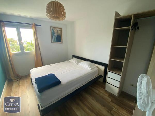 Appartement à louer 3 pièces 65.8m²