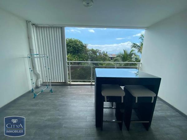 Appartement à louer 3 pièces 65.8m²