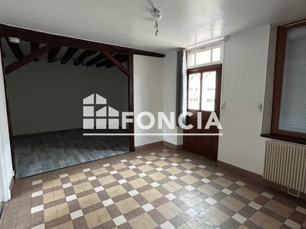 Location Appartement 2 pièces 45.5 m² - 2 COUR DES CLOSIERS Montargis 45200