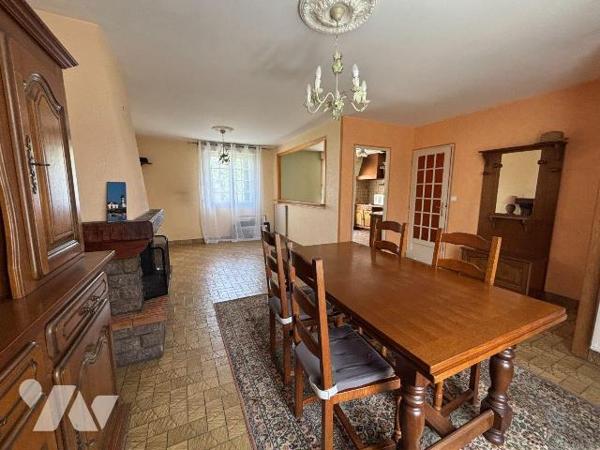 NOUVEAUTE ! EXCLUSIVITE Trente-Cinq Notaires 

A moins de 10 minutes de RENNES, au coeur de l...