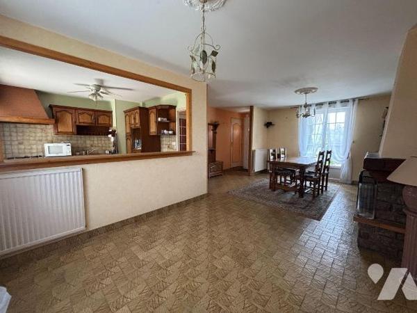 NOUVEAUTE ! EXCLUSIVITE Trente-Cinq Notaires 

A moins de 10 minutes de RENNES, au coeur de l...