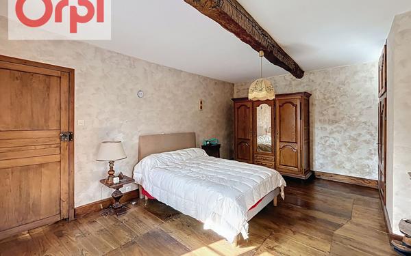 Maison à vendre    5 pièces •  Sengouagnet