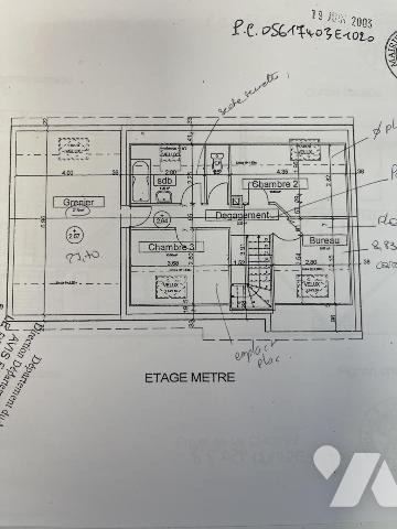 Plumelin maison de 2004 sûr 756 m2