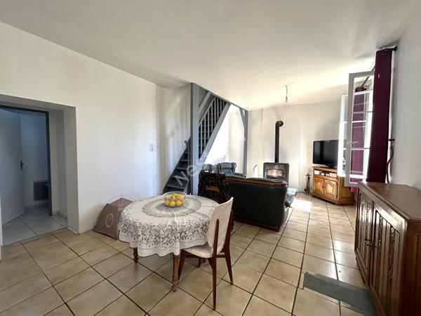 LONGERE EN CAMPAGNE DE BAUDRES ENVIRONNEMENT CALME (INDRE 36)