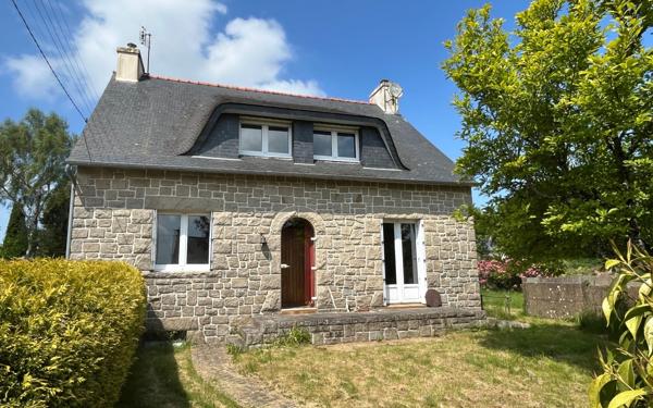 Maison à vendre    5 pièces • 122,21 m2 Lanrivain