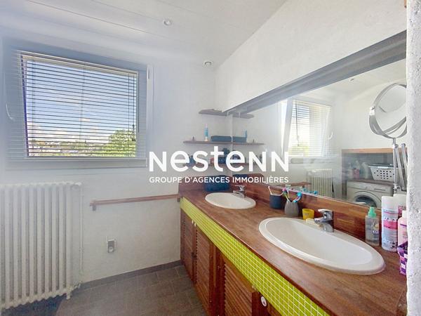 Maison - Appartement de 166m² avec grenier aménageable et parking privé
