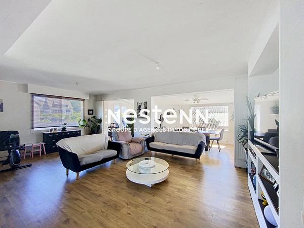 Maison - Appartement de 166m² avec grenier aménageable et parking privé