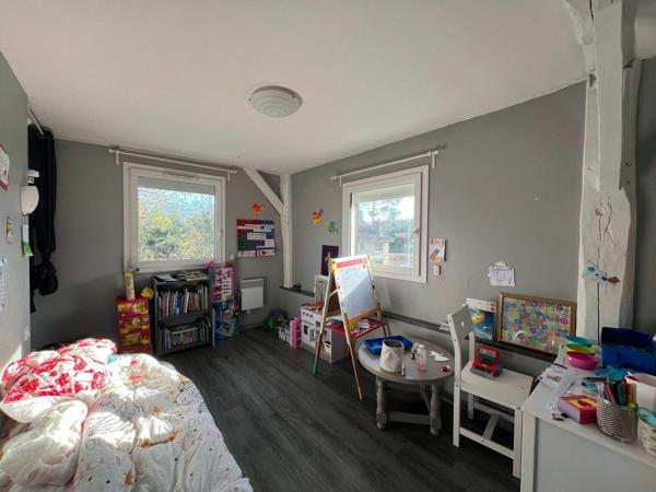 Immeuble à vendre    5 pièces •  Cazaubon