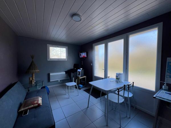 Immeuble à vendre    5 pièces •  Cazaubon