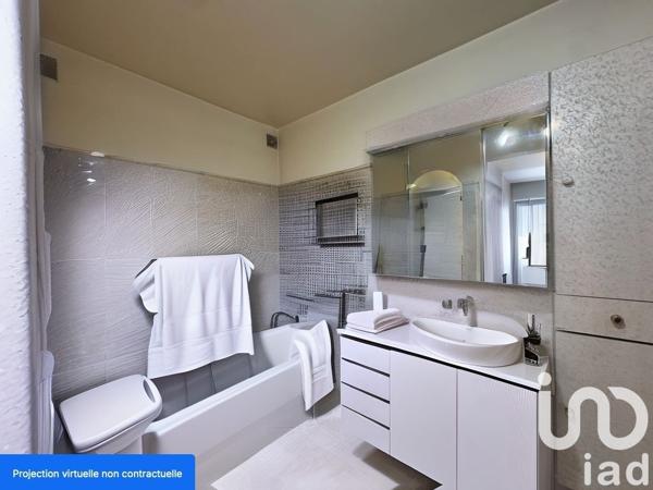 Appartement à vendre 3 pièces 77 m² Le Cannet