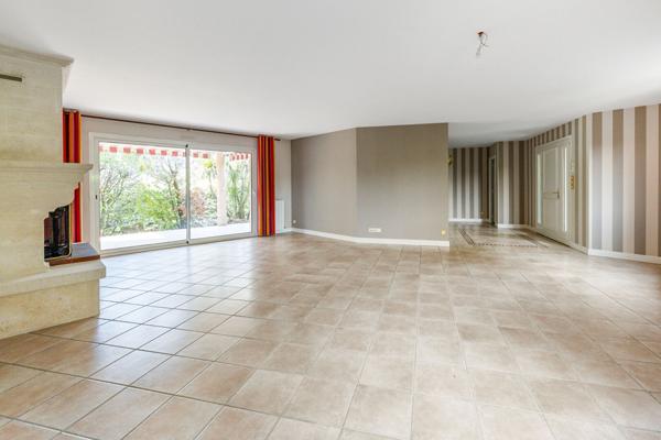 Superbe maison familiale à vendre sur Léognan