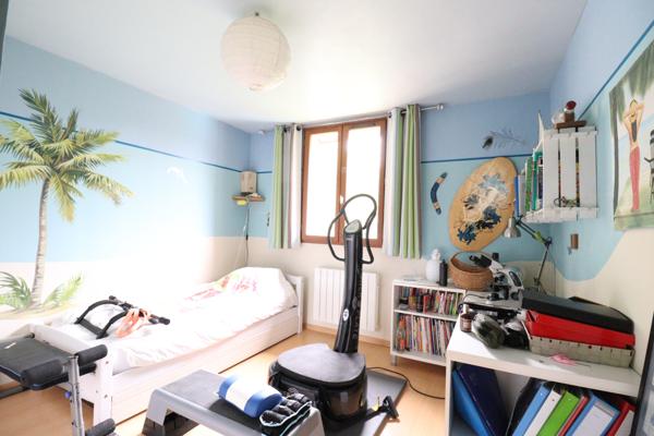 Vizille (38220) MAISON INDIVIDUELLE LIMITE VAULNAVEYS/VIZILLE