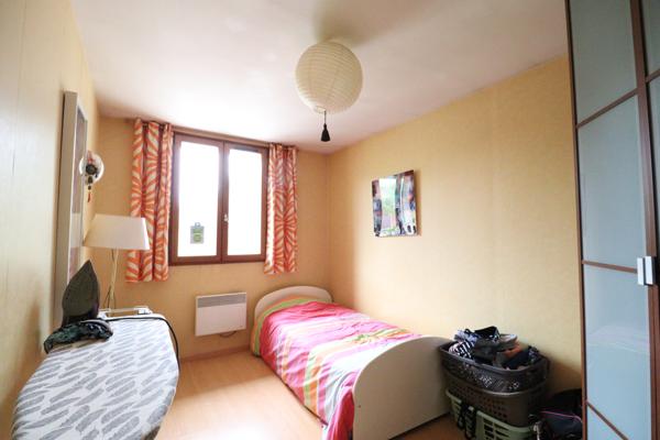 Vizille (38220) MAISON INDIVIDUELLE LIMITE VAULNAVEYS/VIZILLE