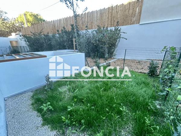 Location Studio 39 m² - PARENTHESE Vitrolles 13127