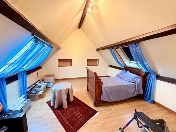 Maison de caractère 250 m² , 10 pièces sur Terrain 1000 m² à Joigny