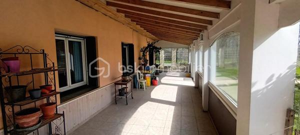 Corps de ferme de 231 m²