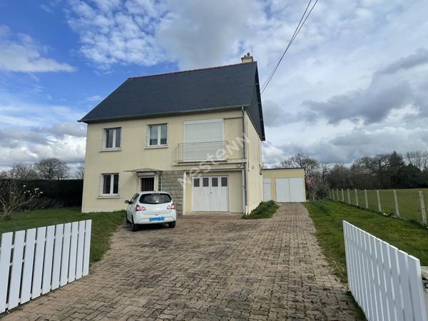 Maison Betton 6 pièce(s) PROXIMITE RENNES / TERRAIN 748 M² / DEPENDANCES / PAS DE VIS A VIS / PROCHE BUS