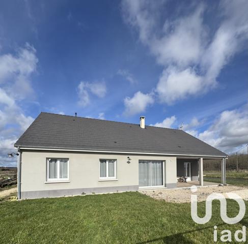 Maison à vendre 5 pièces 133 m² Saint-Denis-de-l'Hôtel