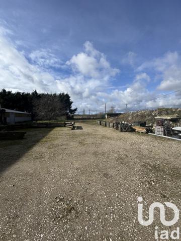 Maison à vendre 5 pièces 133 m² Saint-Denis-de-l'Hôtel