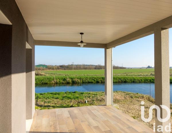 Maison à vendre 5 pièces 133 m² Saint-Denis-de-l'Hôtel