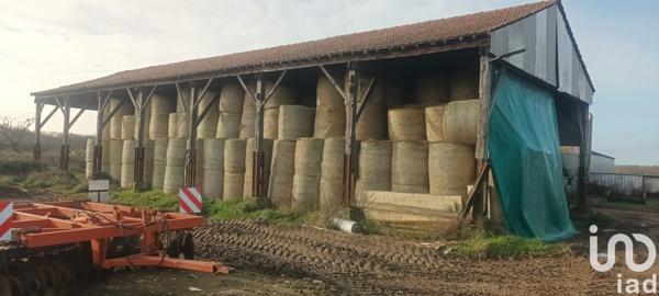 Maison à vendre 5 pièces 133 m² Saint-Denis-de-l'Hôtel