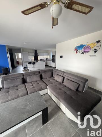 Maison à vendre 5 pièces 133 m² Saint-Denis-de-l'Hôtel