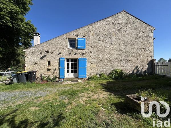 Maison rustique 7 pièces de 150 m² à DOIX (85200)