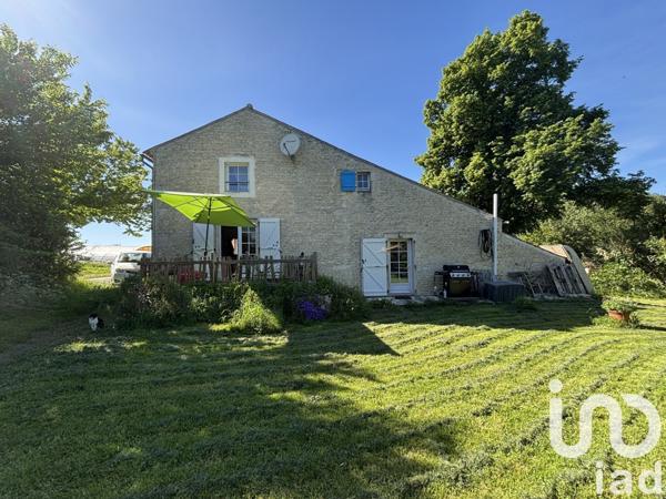 Maison rustique 7 pièces de 150 m² à DOIX (85200)